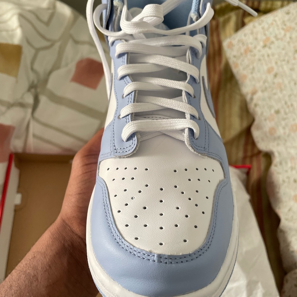 Dunks - Picture 3 of 7